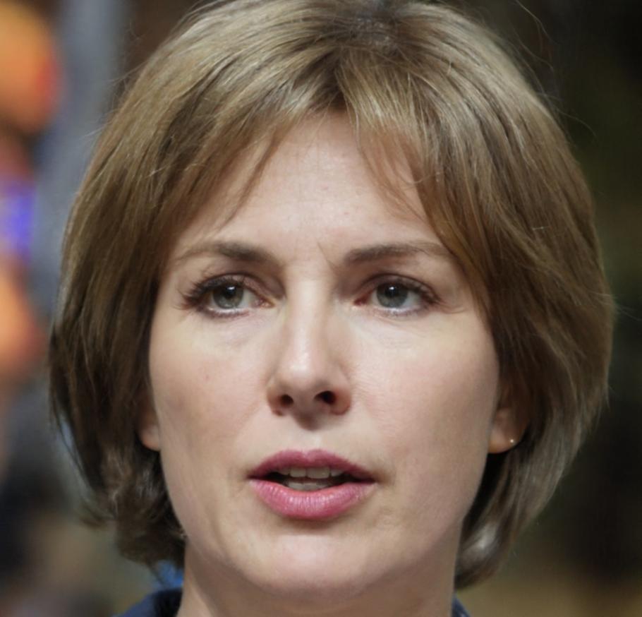 Portrait d'une experte en sécurité informatique